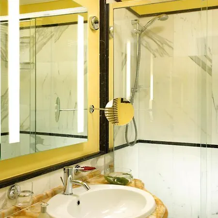 بيت ضيافة Triplyrooms Collection - Repubblica 3*