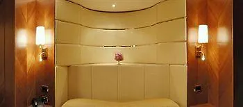 게스트하우스 스위트 오페라 룸 3*
